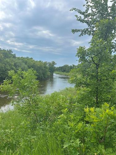 152 Range Road N, Valley River, MB 