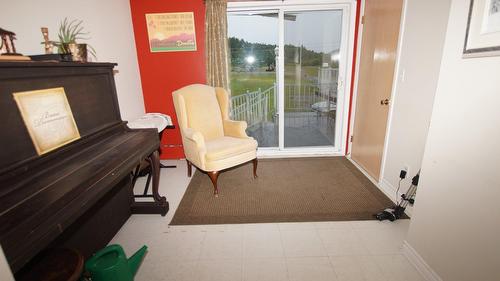 Hall d'entrée/Vestibule - 121  - 125 4E Rang, Saint-Alphonse-Rodriguez, QC - Indoor Photo Showing Other Room
