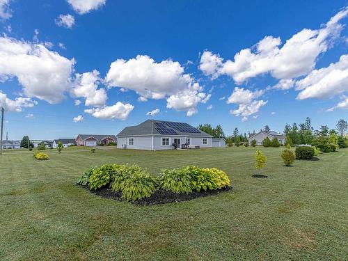 12 Ashton Street, Fairview, PE 