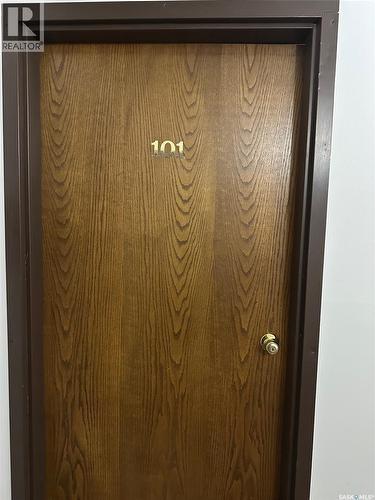 101 1214 3Rd Street, Estevan, SK - Indoor