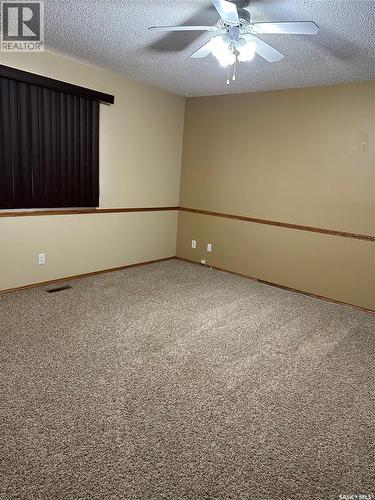 101 1214 3Rd Street, Estevan, SK - Indoor Photo Showing Other Room