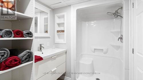 107031 Hwy 7 Highway, Madoc, ON - Indoor Photo Showing Bathroom