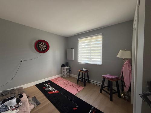 Chambre à coucher - 400  - 406 Rue De La Falaise, Témiscaming, QC - Indoor