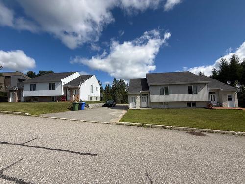 Façade - 400  - 406 Rue De La Falaise, Témiscaming, QC - Outdoor