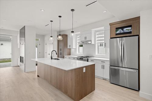 3-840 Grenfell Avenue  Kelowna, BC V1Y 5J4