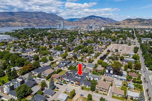 3-840 Grenfell Avenue, Kelowna, BC - Outdoor With View