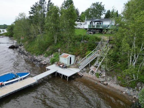 Bord de l'eau - 845 Ch. De La Pointe, Guérin, QC - Outdoor
