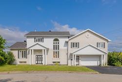 363 Av. Mathieu  Donnacona, QC G3M 2H5