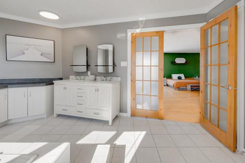 Salle de bains - 363 Av. Mathieu, Donnacona, QC - Indoor