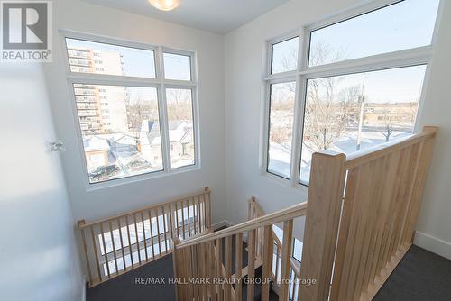550 Guy Street, Ottawa, ON - Indoor Photo Showing Other Room