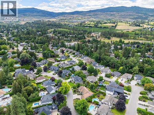 Aerial view of neighbourhood - 463 Carona Crescent, Kelowna, BC - Outdoor With View