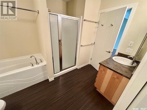306 530 J Avenue S, Saskatoon, SK - Indoor Photo Showing Bathroom