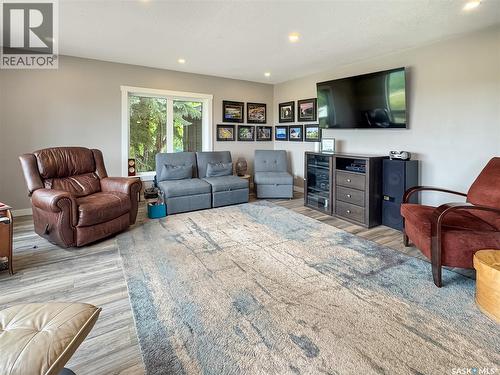 6 Valley View Drive, North Battleford Rm No. 437, SK - Indoor Photo Showing Living Room