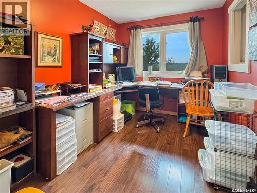 6 Valley View Drive, North Battleford Rm No. 437, SK - Indoor Photo Showing Office