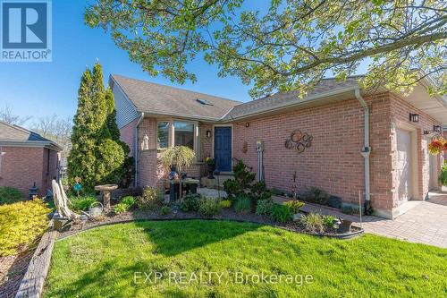 20 - 90 ONTARIO ST STREET S  Lambton Shores (Grand Bend), ON N0M 1T0