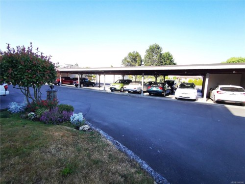 407-10016 Third St, Sidney, BC - Outdoor