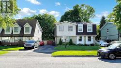 540 CAMELOT DRIVE  Oshawa, ON L1K 1K4