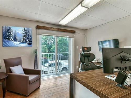 Office - 1249 Rue De St-Jovite, Mont-Tremblant, QC - Indoor