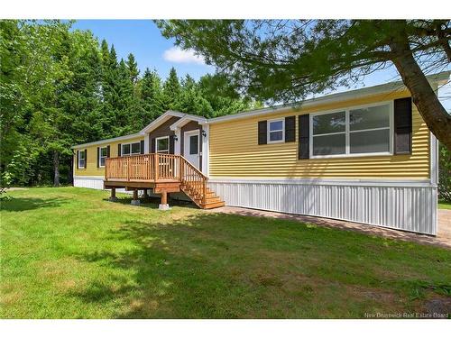 19 Bentley AVE  Moncton, NB E1E 4L1