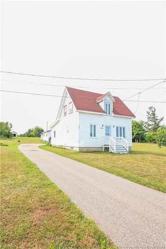 7578 rue Saint-Paul ST  Bas-Caraquet, NB E1W 6C8