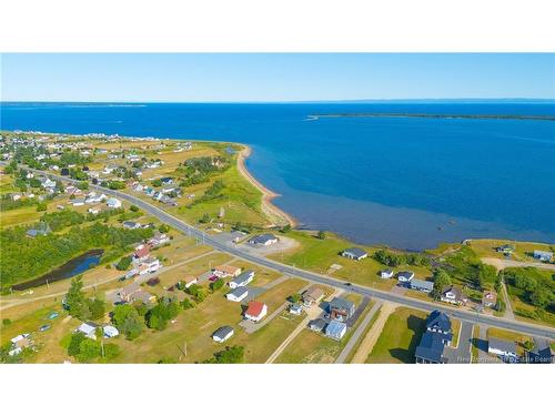 7578 Rue Saint-Paul St, Bas-Caraquet, NB 