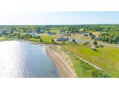 7578 Rue Saint-Paul St, Bas-Caraquet, NB 