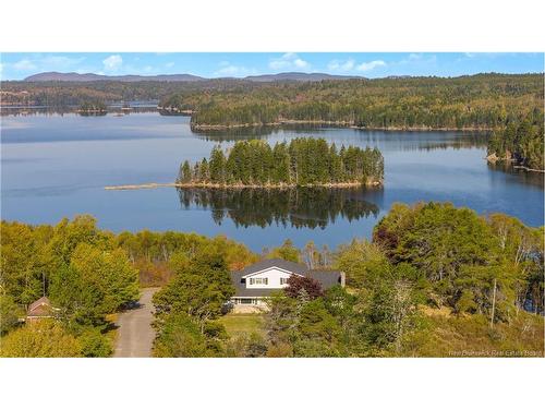 100 Nason St, Blacks Harbour, NB 