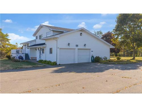 100 Nason St, Blacks Harbour, NB 