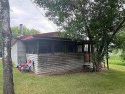 32 Burlighton Beach Road  Shoal Lake, MB R0J 1Z0
