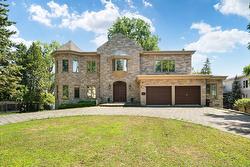 946 Ch. du Bord-du-Lac-Lakeshore  Dorval, QC H9S 2C5