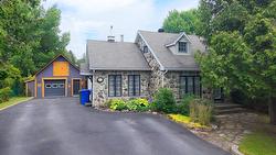 8875 10e Avenue  Saint-Georges, QC G5Y 6P3