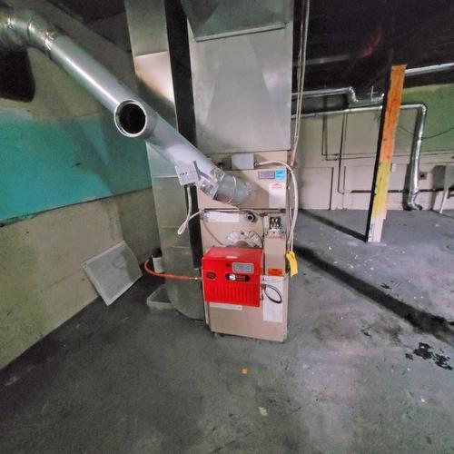 2 Howe Street, Marathon, ON - 