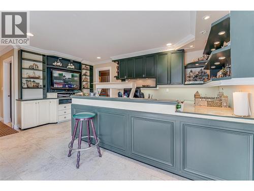 39 Ladyslipper Road, Lumby, BC - Indoor Photo Showing Kitchen