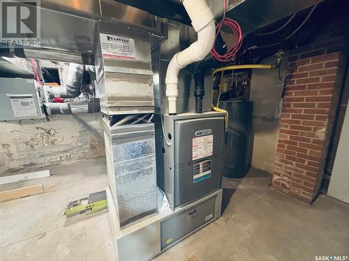 3030 Whitmore Avenue, Regina, SK - Indoor Photo Showing Basement
