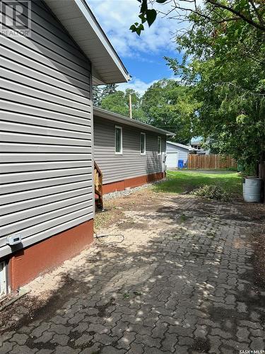 3030 Whitmore Avenue, Regina, SK - Outdoor