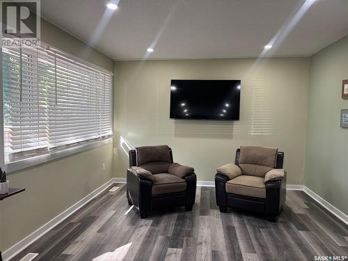 3030 Whitmore Avenue, Regina, SK - Indoor