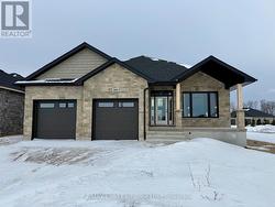 300 RIDGE STREET  Saugeen Shores, ON N0H 2C3