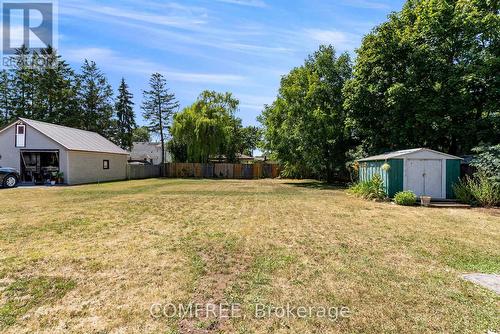 110 Gilbert Street, Belleville (Belleville Ward), ON - Outdoor