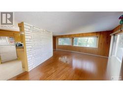 Photo has been virtually emptied - 