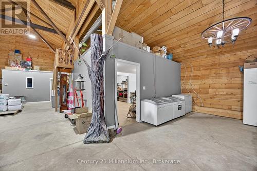 1617 42 County Road, Clearview, ON 