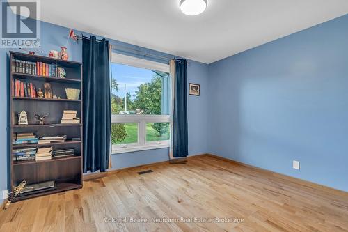 2 Hamilton Drive, Guelph/Eramosa, ON - Indoor Photo Showing Other Room