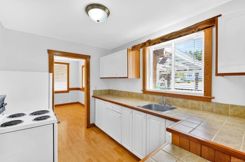 4908 Dunbar St, Port Alberni, BC 