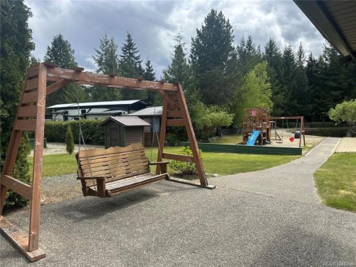 D4-2650 Turnbull Rd, Qualicum Beach, BC 