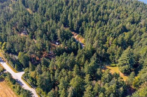9904 Castle Rd, Pender Island, BC 