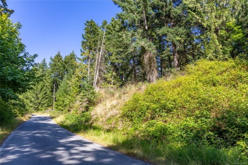 9904 Castle Rd, Pender Island, BC 