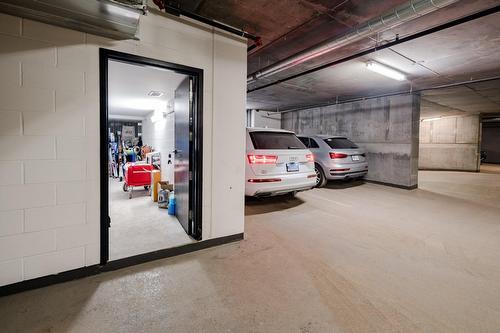 Parking - 2501-1155 Rue De La Montagne, Montréal (Ville-Marie), QC - Indoor Photo Showing Garage