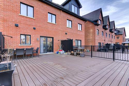 Terrasse - 1982Z Rue Du Bois-Des-Caryers, Montréal (Lasalle), QC 