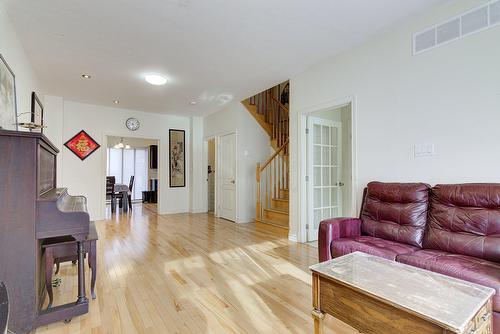 Salon - 1982Z Rue Du Bois-Des-Caryers, Montréal (Lasalle), QC 