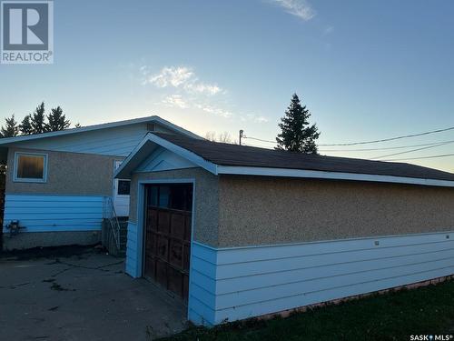415 1St Avenue, Turtleford, SK - Outdoor