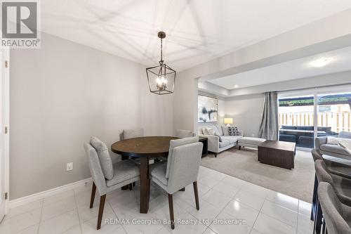 964 Wright Drive, Midland, ON - Indoor Photo Showing Dining Room